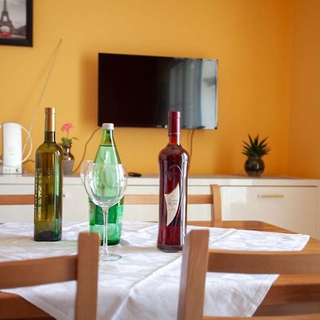 Apartamento Dispet Dugi Rat Exterior foto