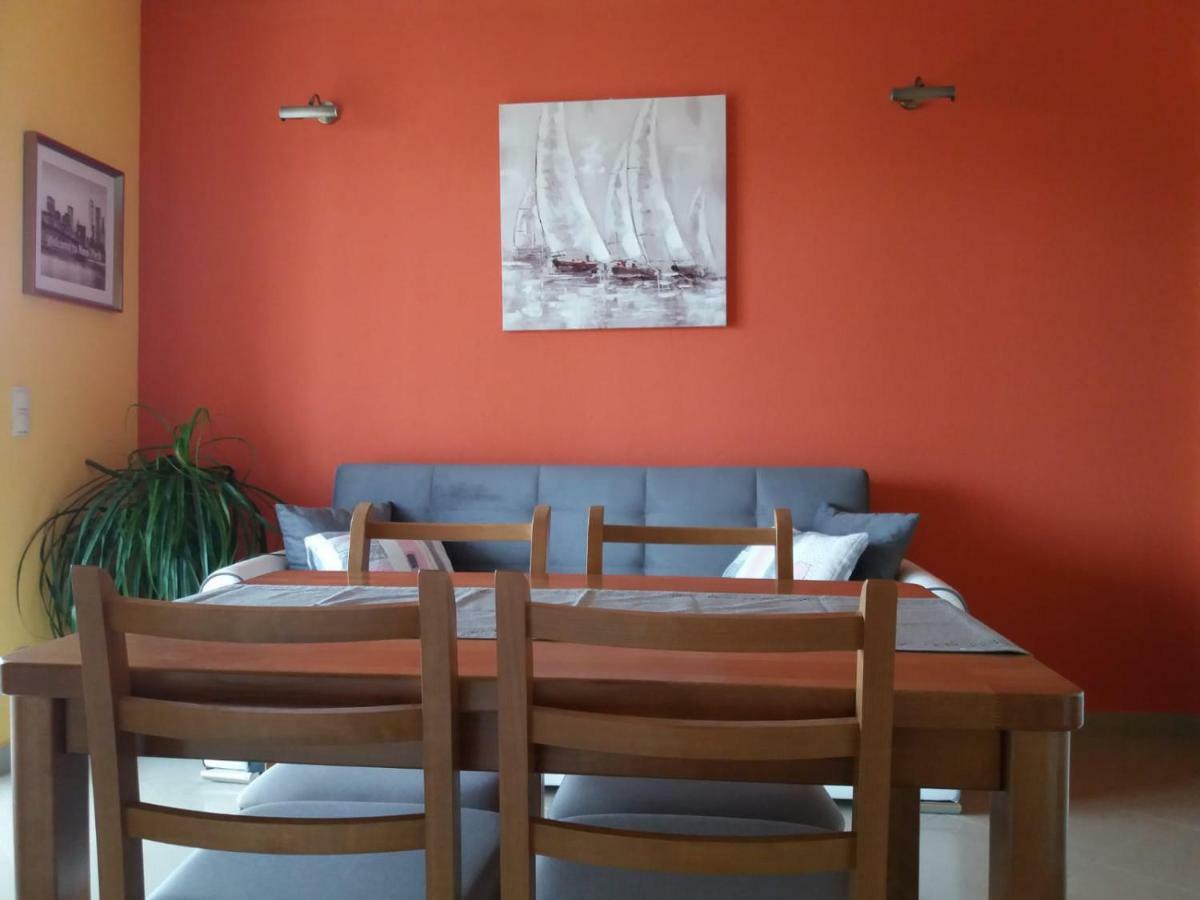 Apartamento Dispet Dugi Rat Exterior foto