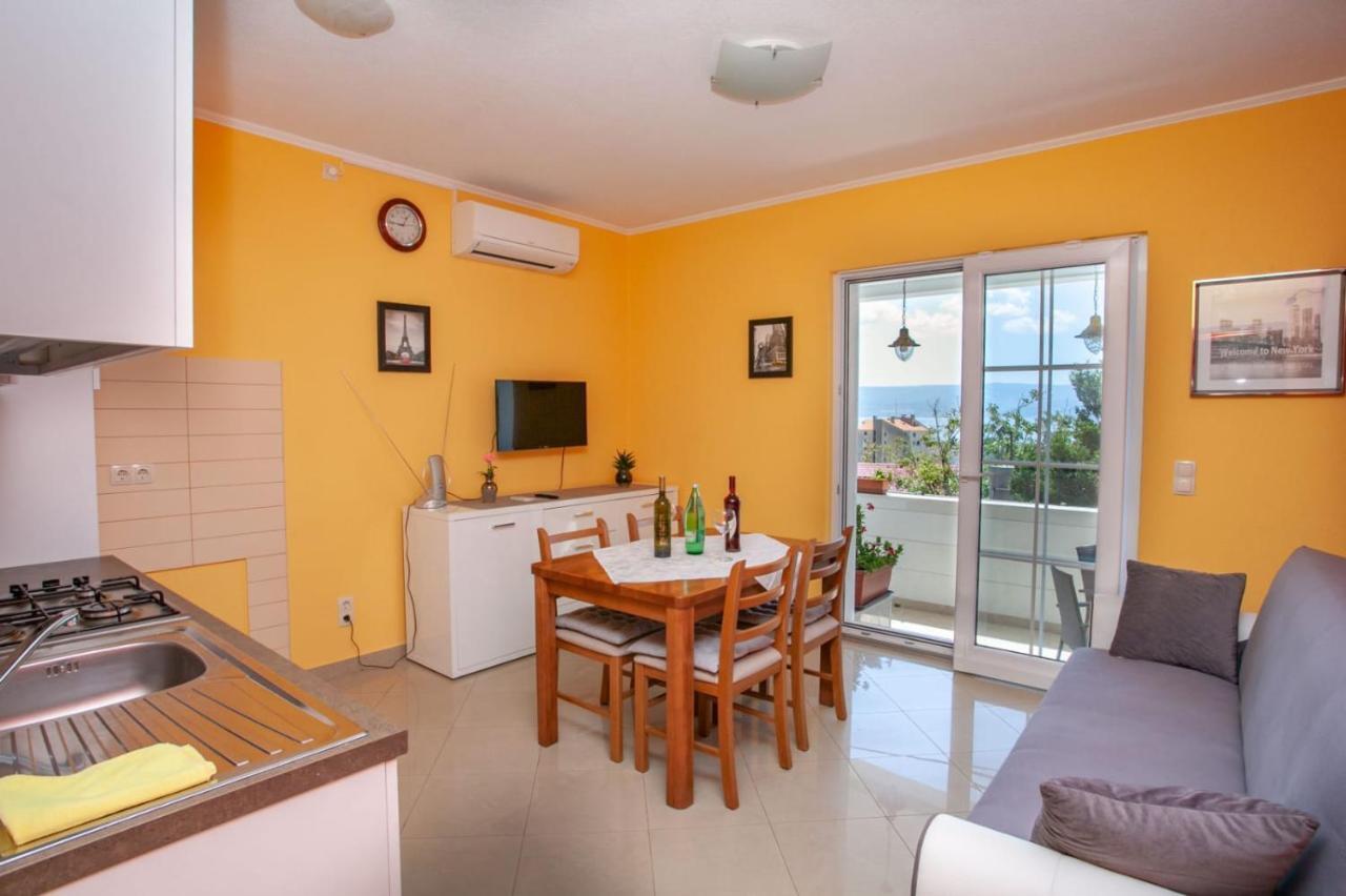 Apartamento Dispet Dugi Rat Exterior foto