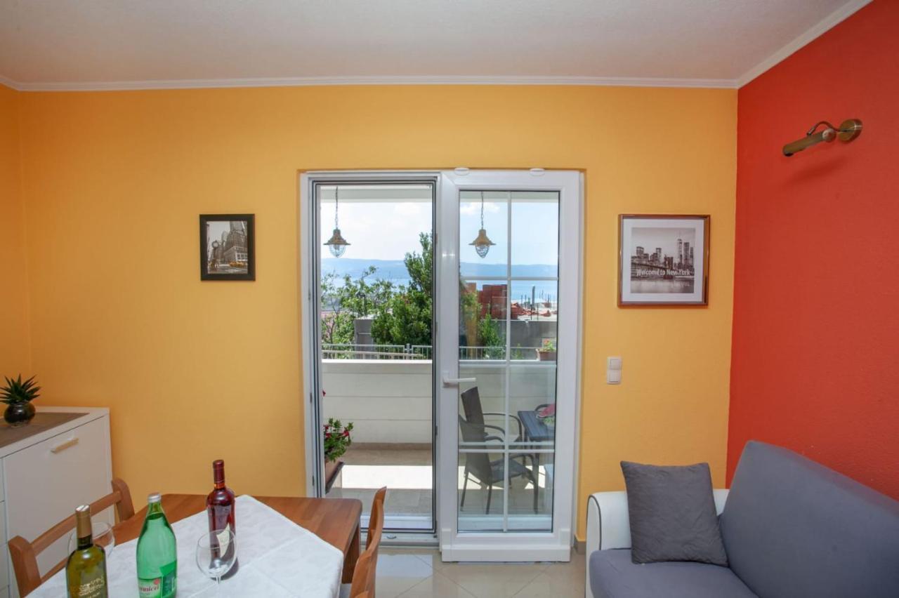 Apartamento Dispet Dugi Rat Exterior foto
